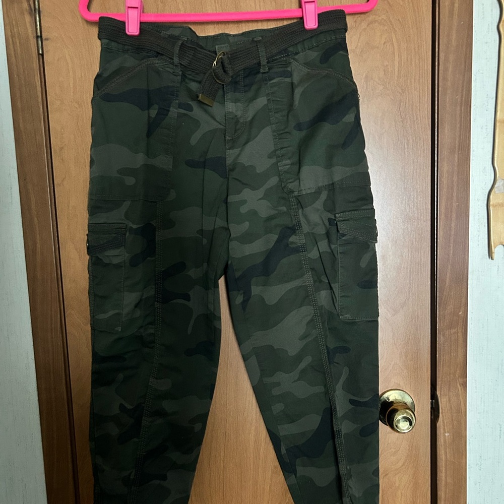 Time and Tru Green Cargo Pants with Adjustable Waist